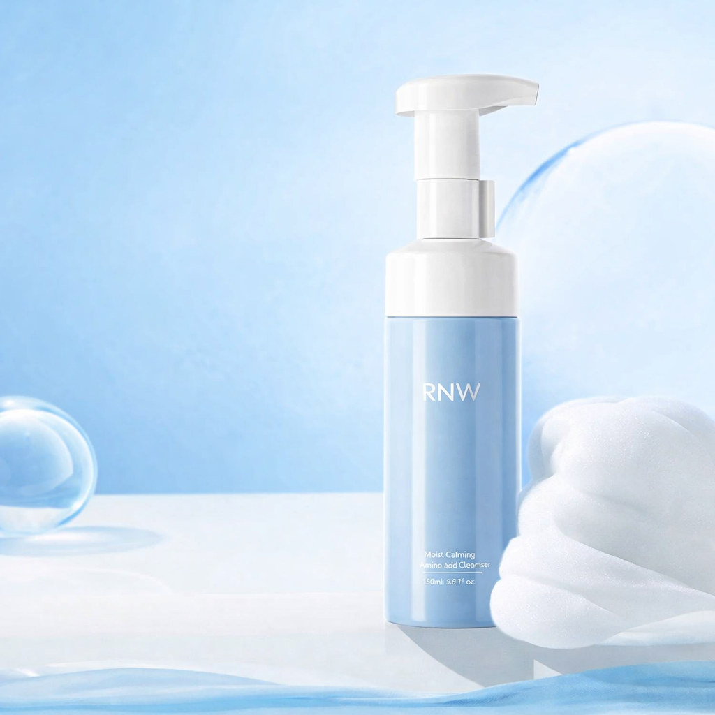 Silkiee Facial Cleanser (Best Paired With The DermaFaceRoller)